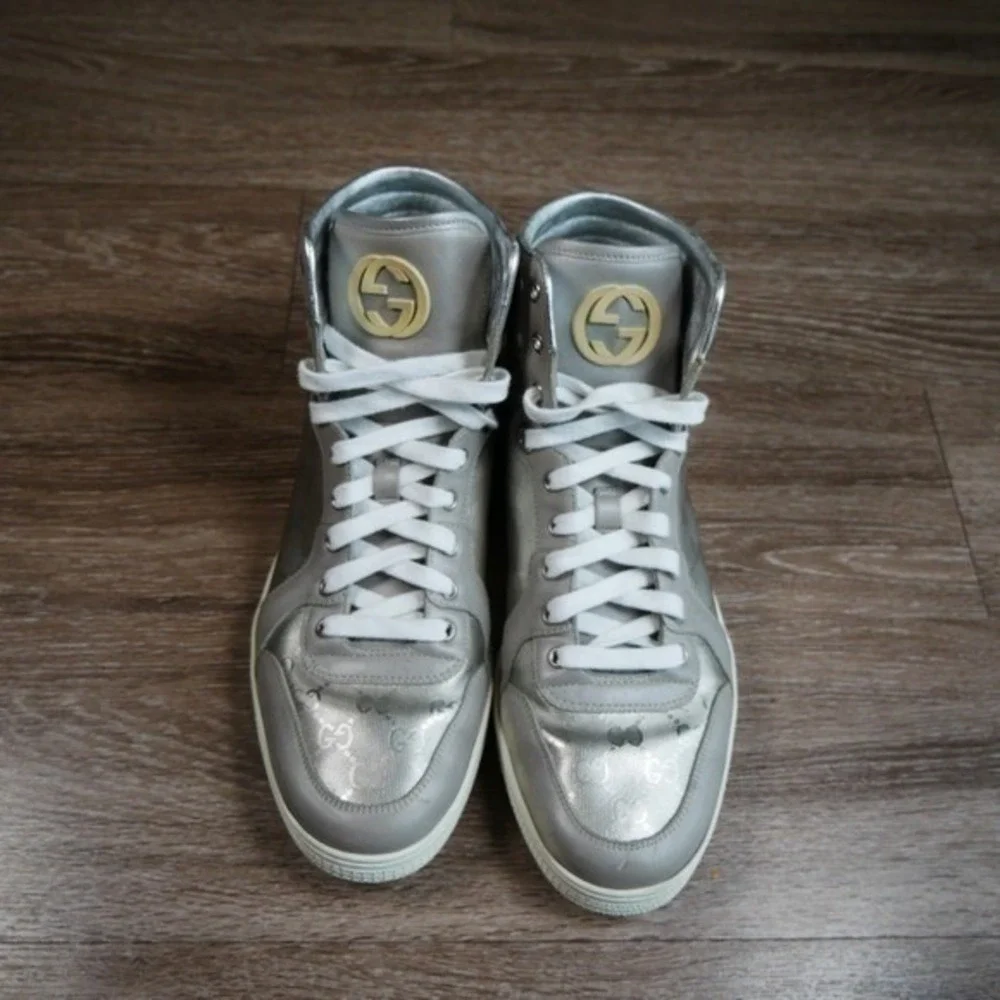 Gucci Men Silver GG Monogram Coda Imprime High Top Sneakers Grey Leather Size 11